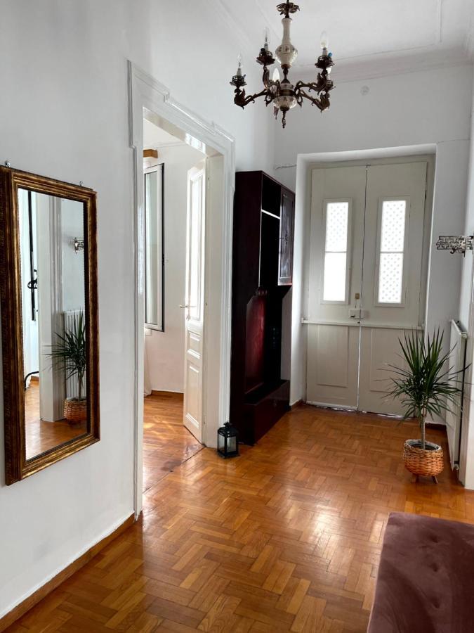 Η Ελπίδα Και Η Γιάννα Ξεκίνησαν Ένα Χώρο Cute Appartement Volos Buitenkant foto